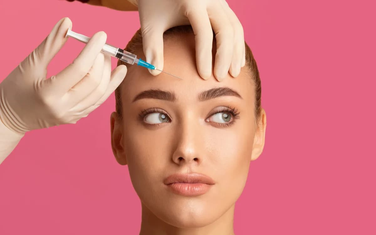 Dr. Mehmet Karakuyu Alın Bölgesi Dolguları uygulaması