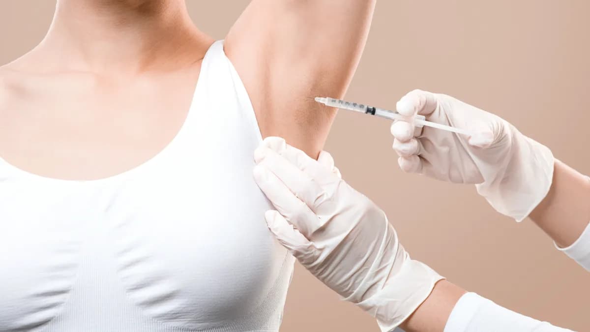 Dr. Mehmet Karakuyu Botoksun Terlemede Kullanılması uygulaması